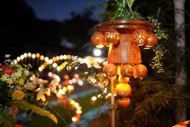 Yasothon Eyaleti 'nde yangın tuka geleneği.