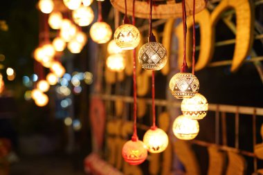 Yasothon Eyaleti 'nde yangın tuka geleneği.