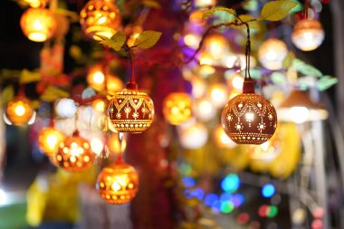 Yasothon Eyaleti 'nde yangın tuka geleneği.