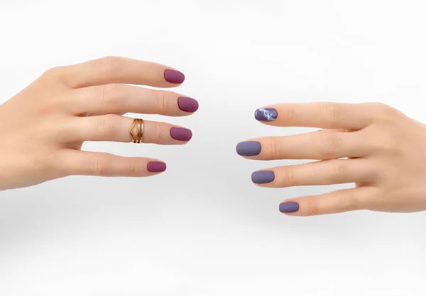 Beautiful Purple Burgundy Matte Manicure White Background Fashionable Spring Summer — стоковое фото