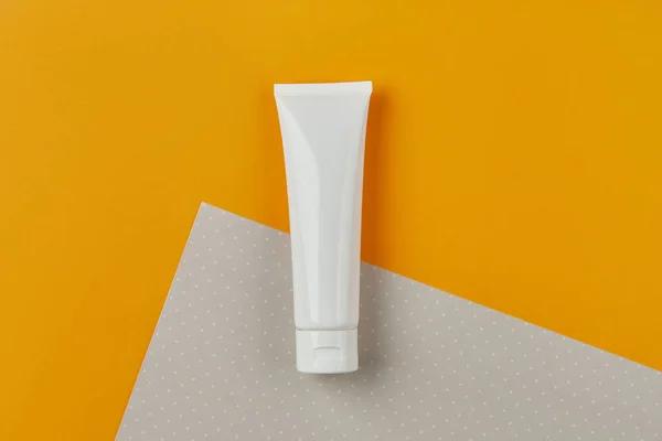 Flat Lay Top View Blank White Tube Bottle Lotion Cream — Stock Photo, Image