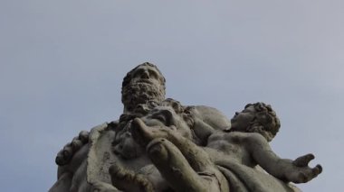 İtalya, Roma 'daki Sinema Film Stüdyoları Heykeli.