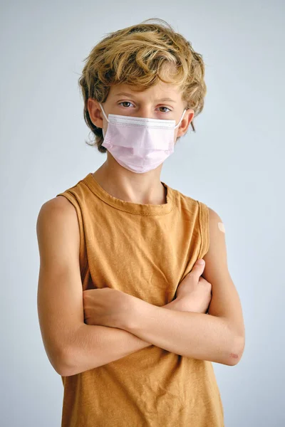 Self Confident Child Undershirt Disposable Mask Looking Camera Folded Arms — Stock Photo, Image