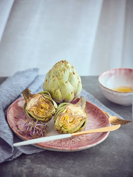 Tasty Healthy Green Artichoke Bud Leaves Served Plate Cutlery Table — Stock Photo, Image