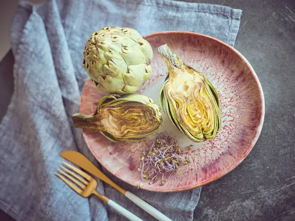 Delicious Green Artichokes Herbs Served Plate Marble Table Cutlery Towel — Stock Photo, Image