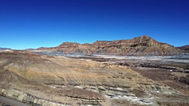 Impresionante Vista Drones Formaciones Arenisca Áspera Glen Canyon Contra Brillante — Vídeos de Stock