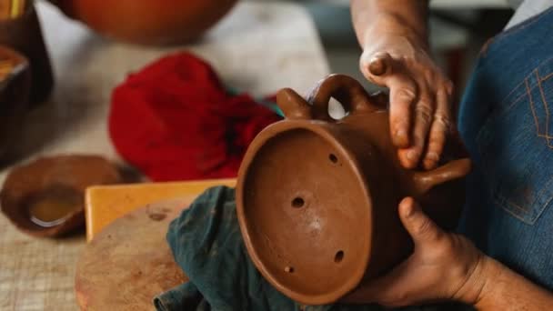stock-video-closeup-footage-woman-making-clay