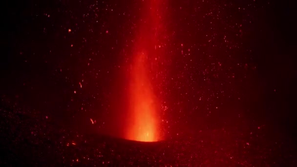 Close Magmavonken Uit Het Vulkaangat Ijsland — Stockvideo