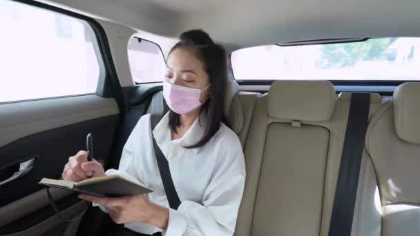 Femeia Afaceri Executivă Ședință Taxi — Videoclip de stoc