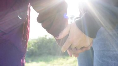 Romantik cennette kalan birkaç lezbiyen kız arkadaş.