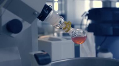 Laboratuvardaki laboratuvar ekipmanları..