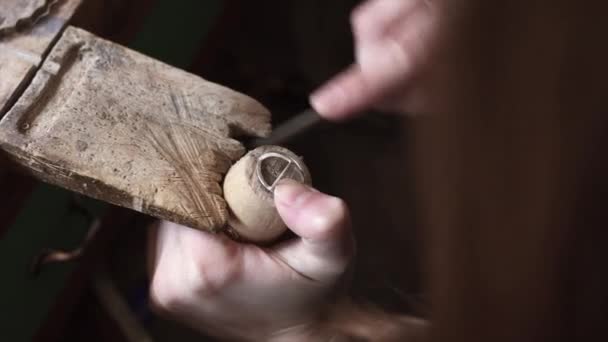 Woman Making Handmade Jewelry — Stock videók