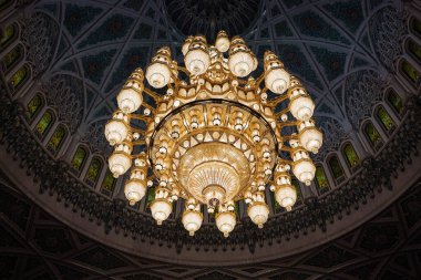 Sultan Qaboos Büyük Camii 'nde ev dekorasyonu.