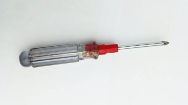 Tornavida beyaz arkaplanda izole edildi