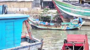 Brebes Limanı, Endonezya - 6 Ekim 2024.