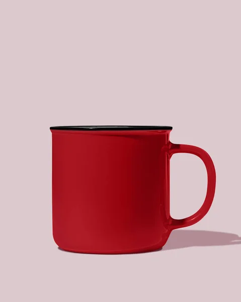 Czerwony Kubek Ceramiczny Różowym Tle Makieta — Zdjęcie stockowe
