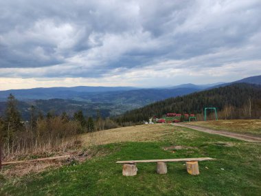 Dağların güzel manzarası