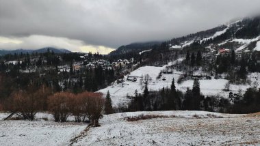 Dağların güzel manzarası