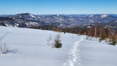 Dağların güzel manzarası