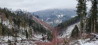 Dağların güzel manzarası