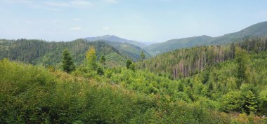 Dağların güzel manzarası