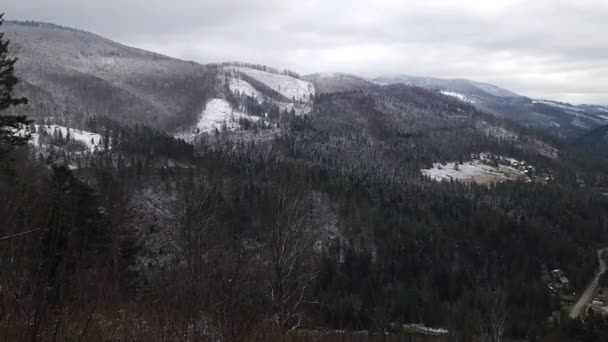 Zie Adembenemende Panorama Waar Frisse Winterlucht Majestueuze Bergtoppen Ontmoet Rustige — Stockvideo