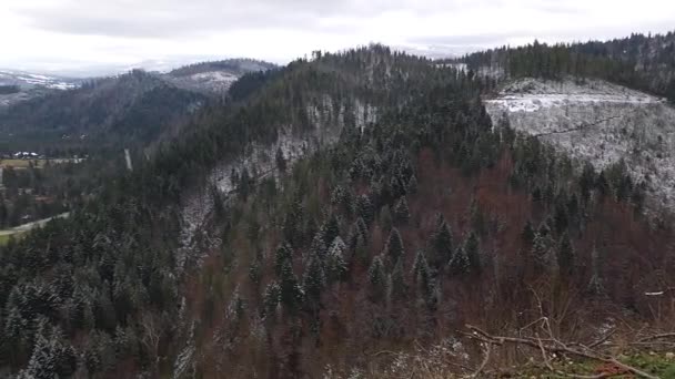 Δείτε Μαγευτικά Πανοράματα Όπου Καθαρός Χειμωνιάτικος Αέρας Συναντά Μαγευτικές Βουνοκορφές — Αρχείο Βίντεο