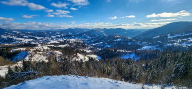 Dağların güzel manzarası
