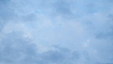 Bulutlu mavi gökyüzü, arka plan.