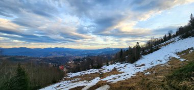 Dağların güzel manzarası