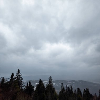 Dağların güzel manzarası