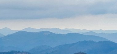 Dağların güzel manzarası