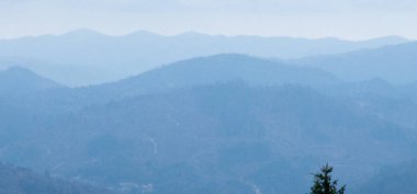 Dağların güzel manzarası