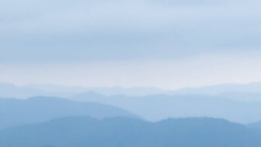 Dağların güzel manzarası