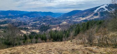 Dağların güzel manzarası