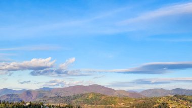 Güzel dağ manzarası. yüksek kaliteli fotoğraf