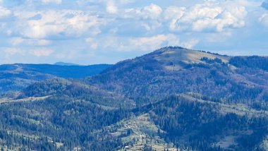 Dağların güzel manzarası