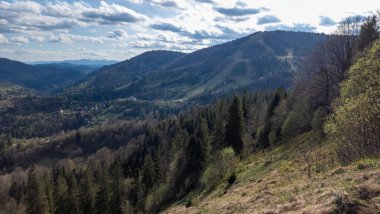 Dağların güzel manzarası