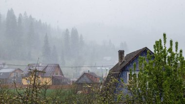 Dağların güzel manzarası