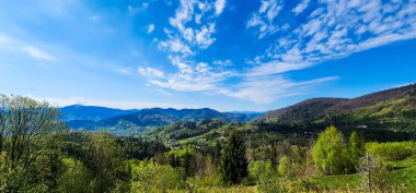 Dağların güzel manzarası