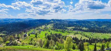 Dağların güzel manzarası