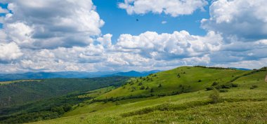 Dağların güzel manzarası