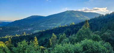 Yazın güzel dağ sıraları, Slovakya