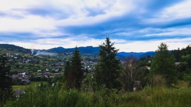 Bir yaz gününde Karpatlar