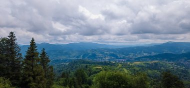 Karpat Dağları 'nın güzel manzarası