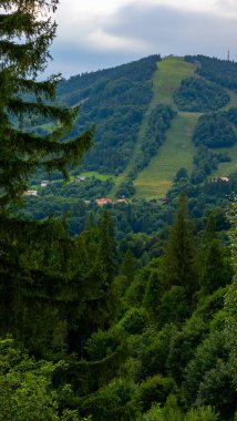 Dağların güzel manzarası