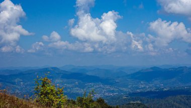 Dağların güzel manzarası