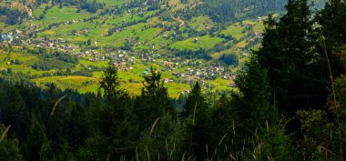 Dağların güzel manzarası