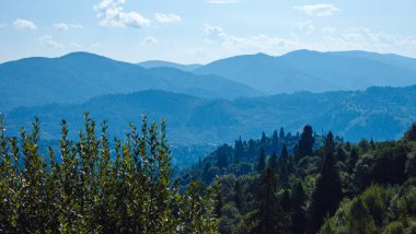 Dağların güzel manzarası