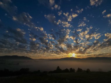 Sunrise Karpat Dağları